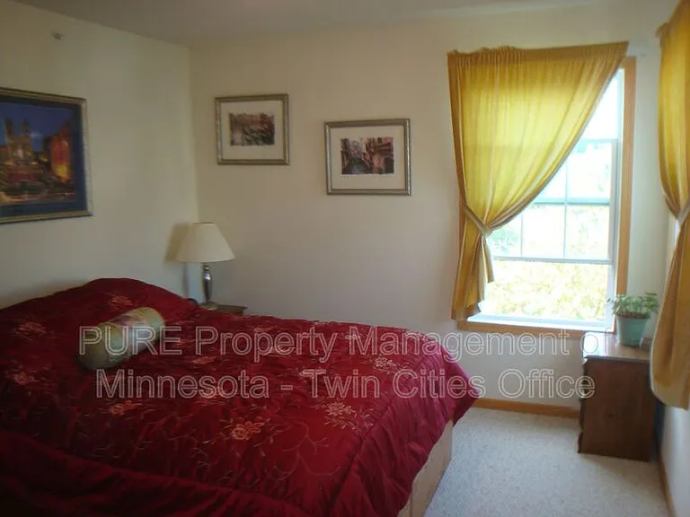 1209 Timber Way — Photo 4