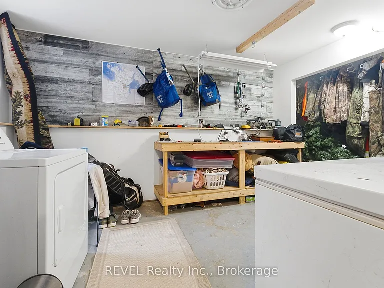5 Barbara Ave — Photo 47