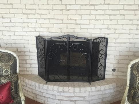 3rd image of 4310 Weeks Park Ln