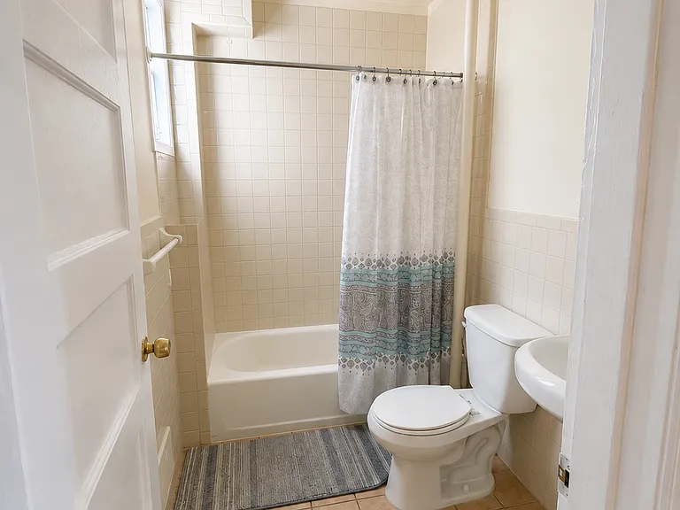 137 Hawthorne Ave #4B — Photo 7