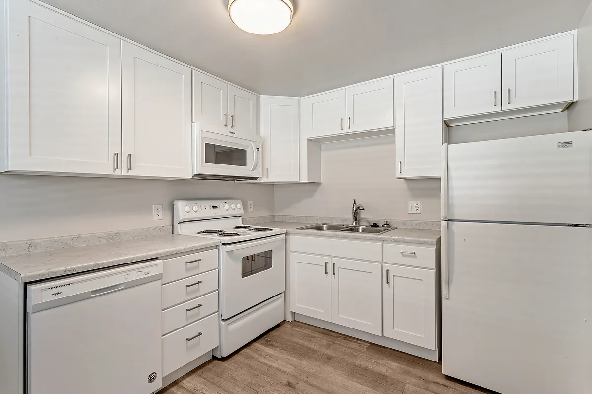 Building Photo - 2115 E 3300 S #A