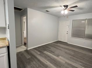 304 E Oakdale St APT B, Keene, TX 76059