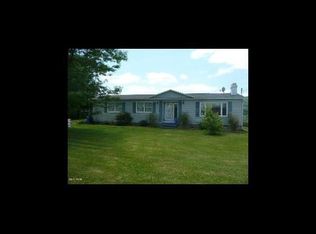 961 Belmont Tpke, Waymart, PA 18472