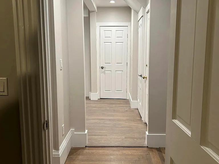 12 Lincoln St #3 — Photo 2