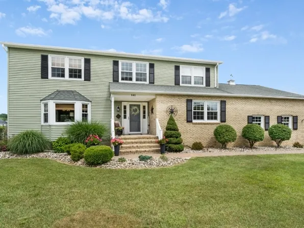 141 Eyland Ave, Roxbury Twp., NJ 07876