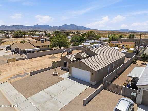 5th image of 2334 Marlene Ave