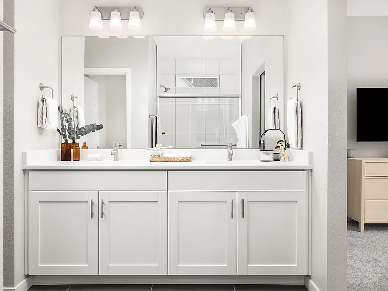 Undermount sinks in kitchen & bath.