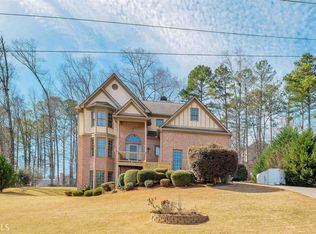 3641 Mountain Cove Rd, Snellville, GA 30039