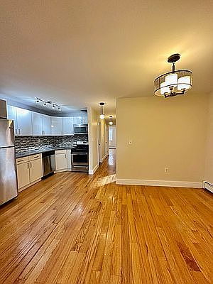 2nd image of 22 Woodbine St #2L