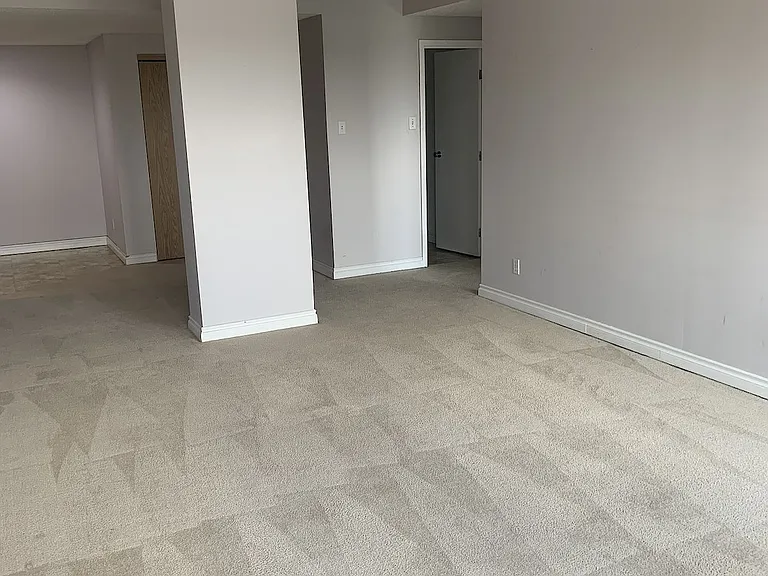 330 25th Ave SW — Photo 22