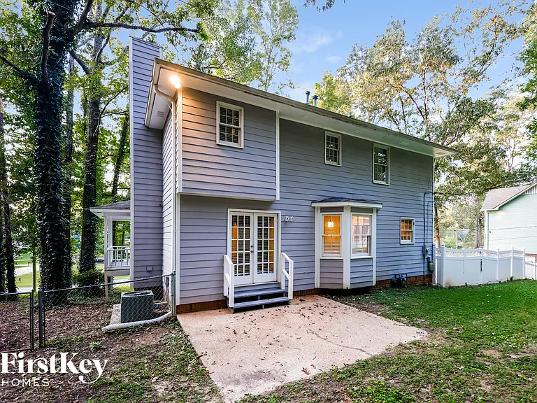 532 Russet Bend Dr — Photo 12