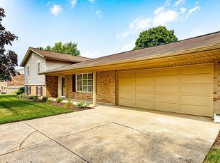 2190 Bevington Ln, Hamilton, OH 45013