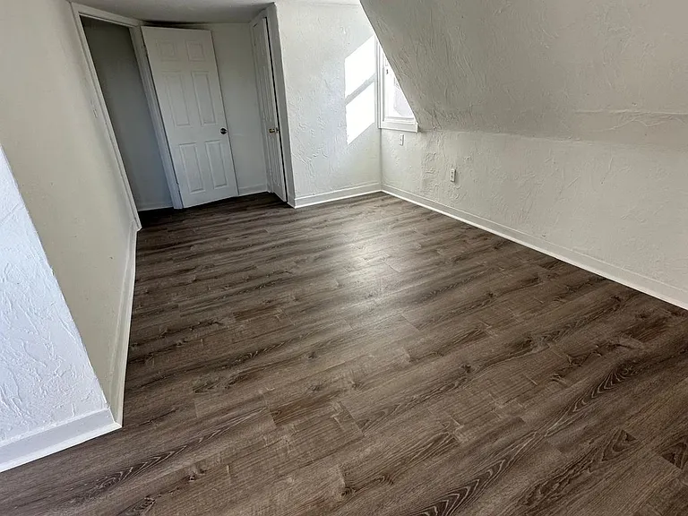 3 Mount Pleasant St — Photo 8