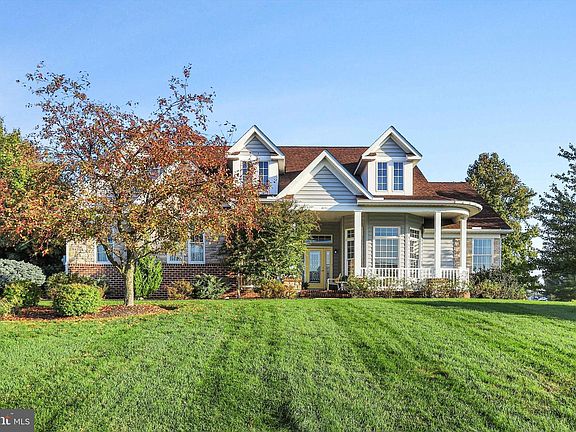 2nd image of 6351 Saucon Valley Dr