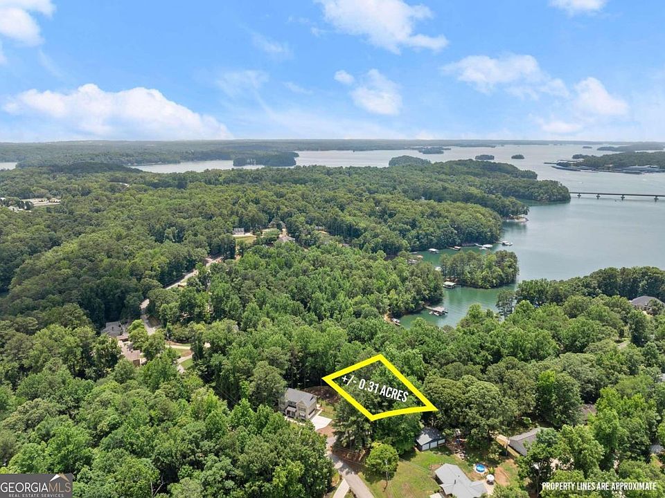 1st image of 5445 Pine Forest Cir