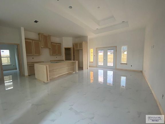 2nd image of 7530 Aster Ln