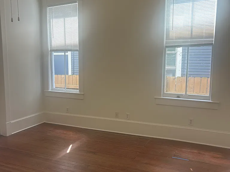 310 W Park Ave #A — Photo 12