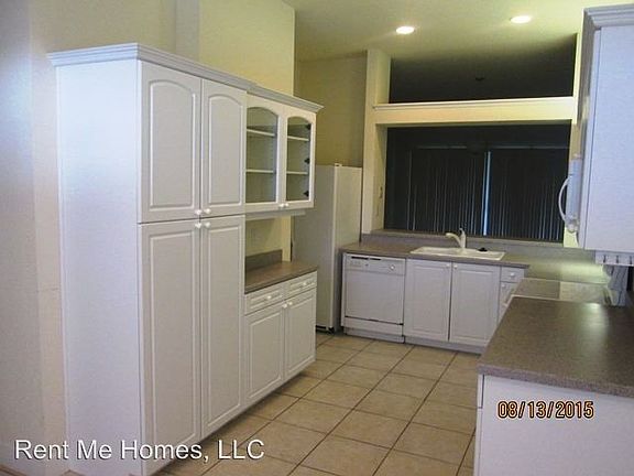 2nd image of 1418 Carlow Cir