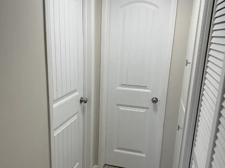 907 W River Blvd — Photo 14