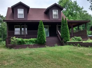 501 Dogwood Ln, Palmyra, IN 47164