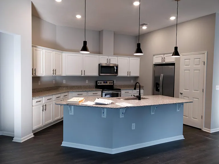 3160 Hawks Hill Ln — Photo 8