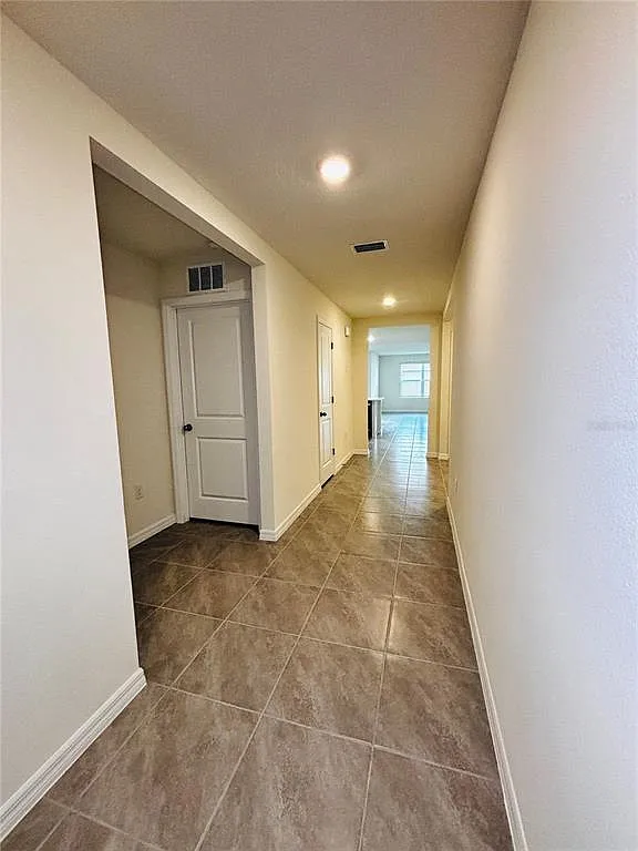 4 bed, 2.0 bath, $2,400 — Photo 2