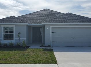 637 Vittorio Dr, Winter Haven, FL 33884