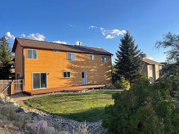 2nd image of 1372 Firethorn Dr