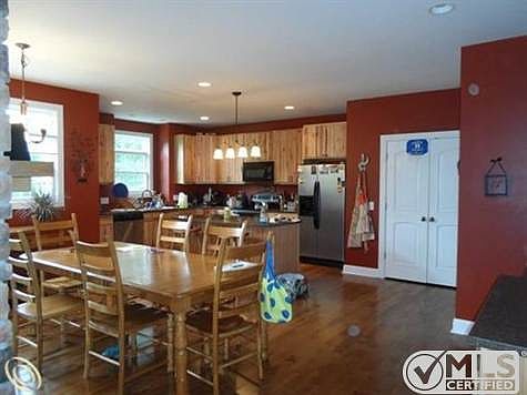 Kitchen w Hickory Cabinets.JPG
