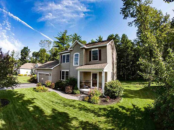 2nd image of 36 Tamarac Dr