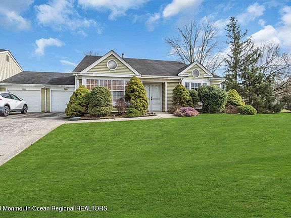 4th image of 1099 B Buckingham Drive