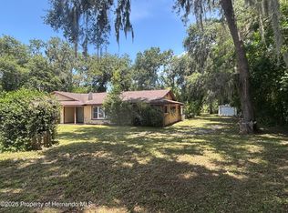 4306 Lane Rd, Zephyrhills, FL 33541