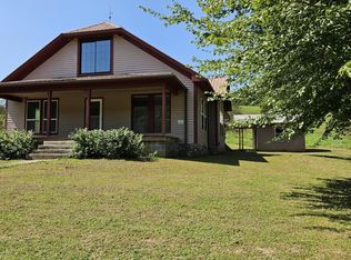 2351 Clinch River Cir, Sneedville, TN 37869