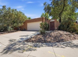 5400 Luttrell Ct NE, Albuquerque, NM 87111
