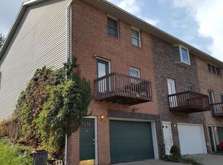 892 Tremont Riddle St, Morgantown, WV 26505