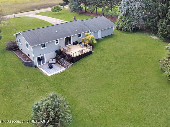 5th image of 4984 W Lehman Rd