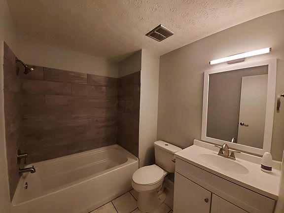 5th image of 5852 Jacqueline Ct