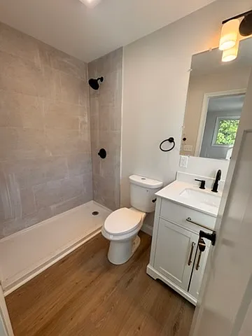 3 bed, 2.5 bath, 1536 sqft, $2,500 — Photo 2