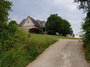 2908 Lothridge Rd, Cleveland, GA 30528