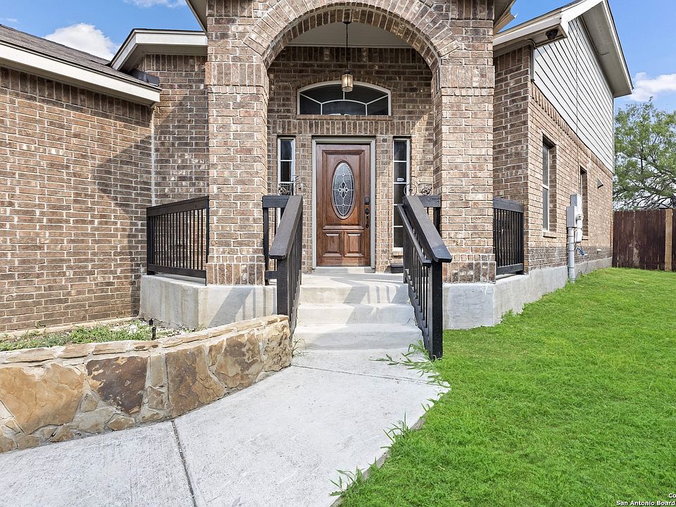 1st image of 6310 GOLDEN VALLEY DR
