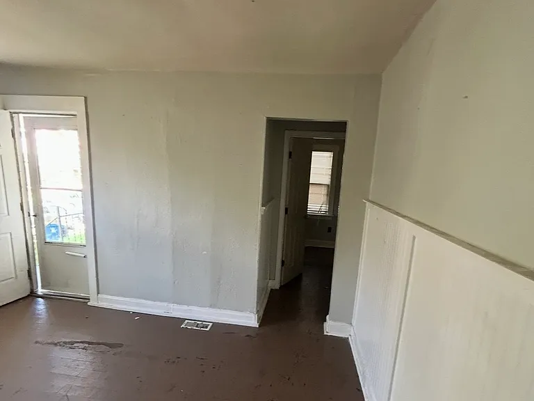 6342 Lena Ave — Photo 4
