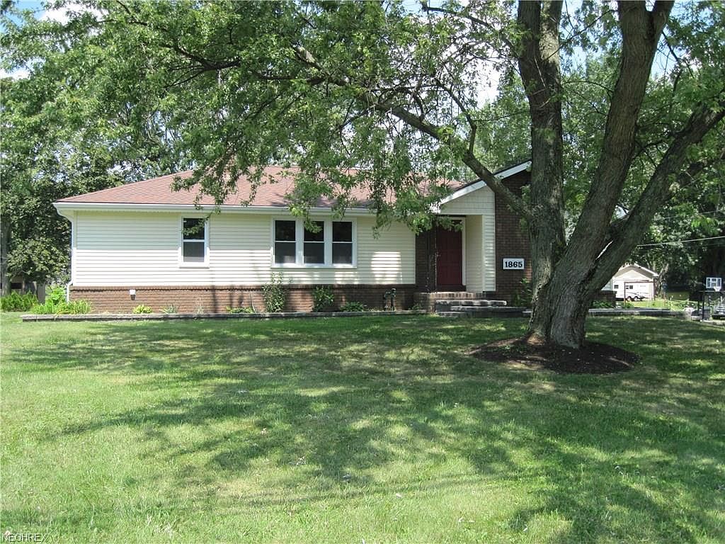 1865 Krumroy Rd, Akron, OH 44312 Zillow