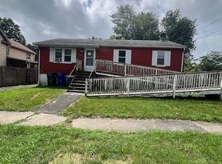325 Garibaldi Ave, Stratford, CT 06615