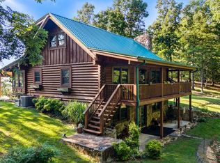 863 Porch Rock Rd, Pikeville, TN 37367