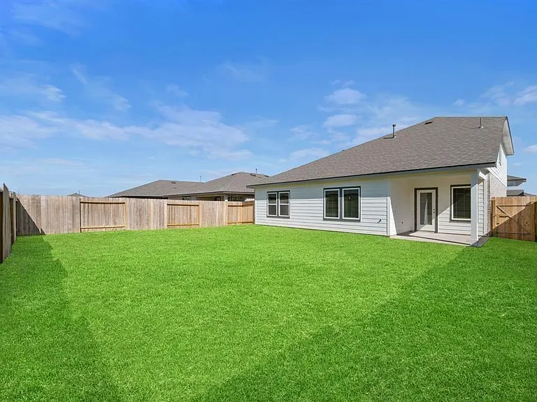 7214 Sunset Creek Dr — Photo 16