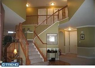 1st image of 202 Fernwood Ct