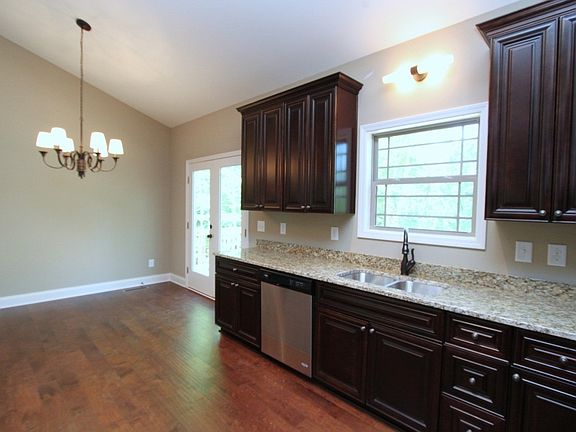 5th image of 311 Old White Oak Trl #13