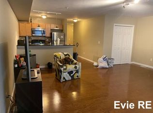 54 Chelsea St APT 1, Boston, MA 02128