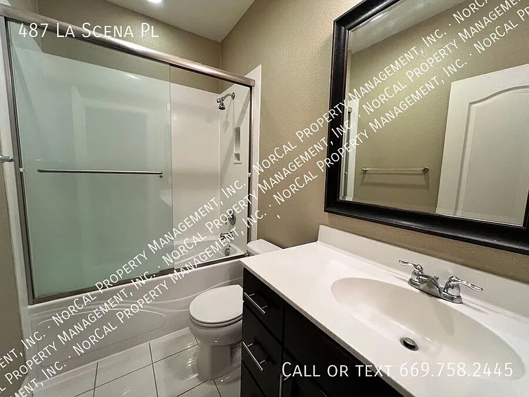 487 La Scena Pl — Photo 13