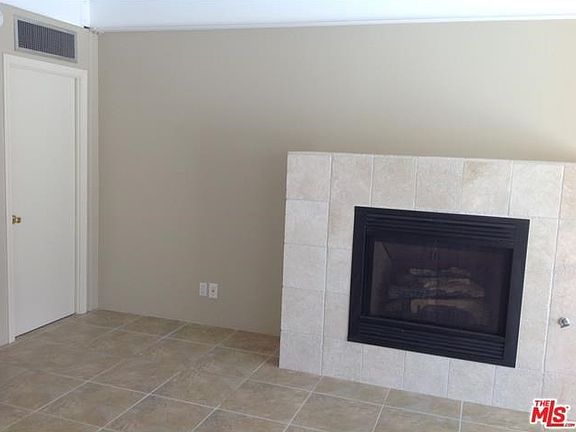 3rd image of 2770 N Cardillo Ave
